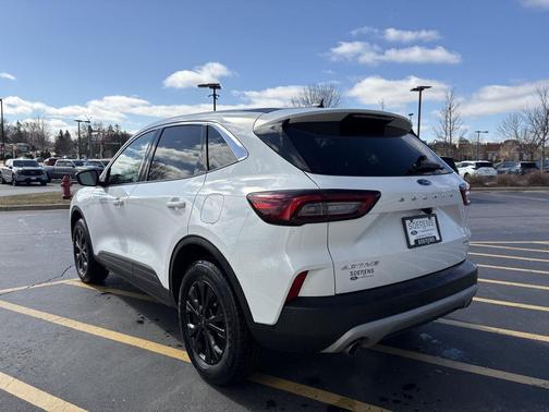 OXFORD WHITE 2024 Ford Escape Active