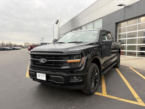 AGATE BLACK METALLIC 2026 Ford F-150 XLT