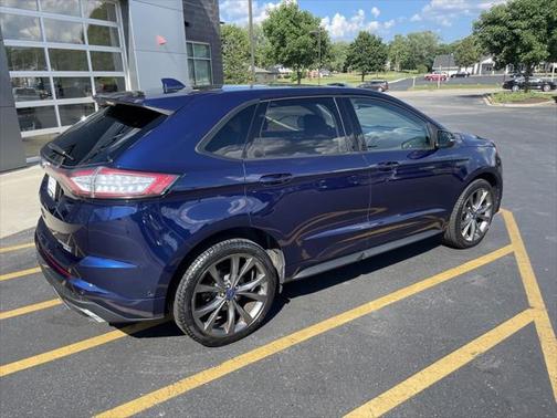 2016 Ford Edge Sport