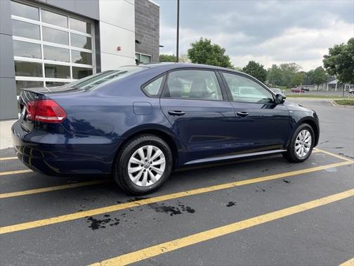 2015 Volkswagen Passat 1.8T S