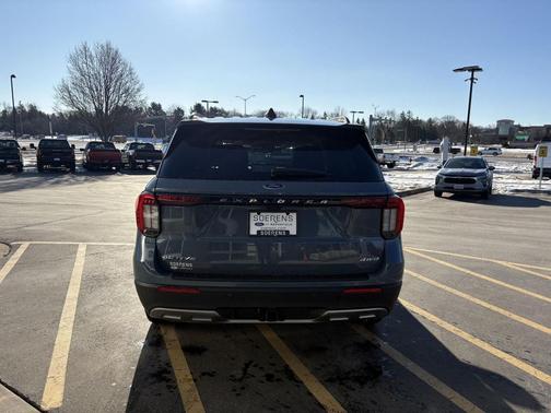 2026 Ford Explorer Active w/200A Pkg