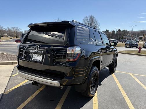 Midnight Black Metallic 2024 Toyota 4Runner TRD Off Road Premium