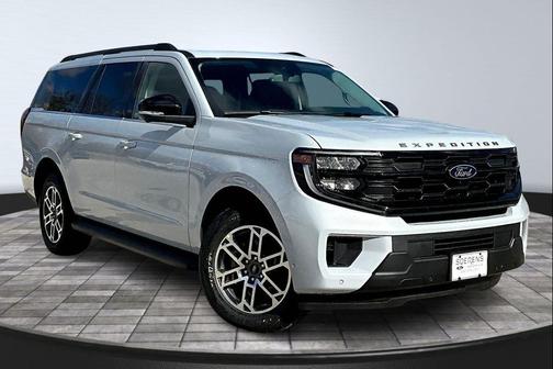2025 Ford Expedition Max Active 4x4
