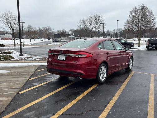 2018 Ford Fusion SE