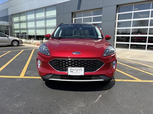 RAPID RED MET TINTED CC 2022 Ford Escape Titanium