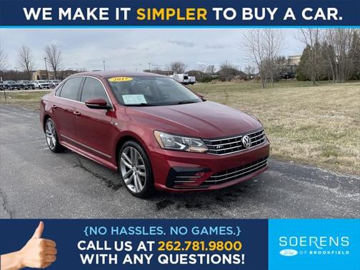 2017 Volkswagen Passat 1.8T R-Line w/Comfort