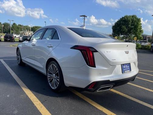 2021 Cadillac CT4 Premium Luxury