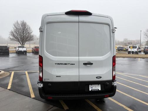 2026 Ford Transit-250 Base