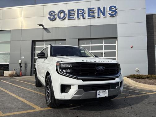 2025 Ford Expedition Platinum
