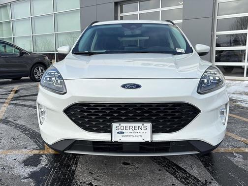 2022 Ford Escape Titanium