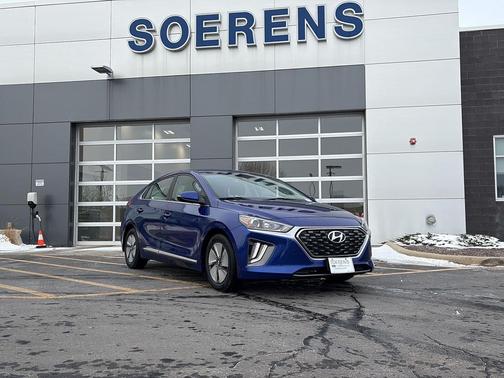 2022 Hyundai IONIQ Hybrid SE