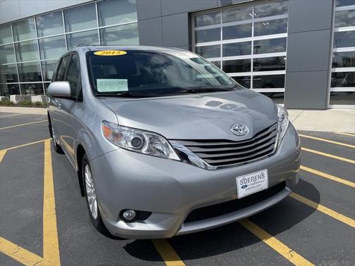 2015 Toyota Sienna XLE