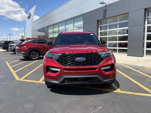 RAPID RED MET TINTED CC 2023 Ford Explorer ST-Line