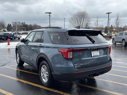 2026 Ford Explorer Active w/200A Pkg