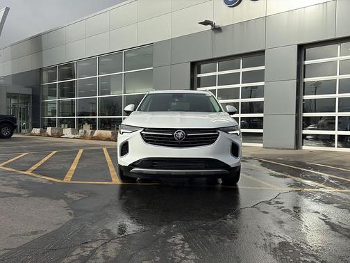 2022 Buick Envision FWD Essence