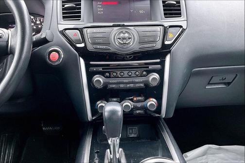 2020 Nissan Pathfinder SV 4WD