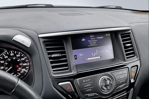 2020 Nissan Pathfinder SV 4WD