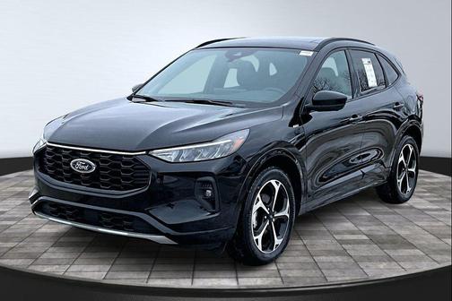 AGATE BLACK METALLIC 2023 Ford Escape ST-Line Select