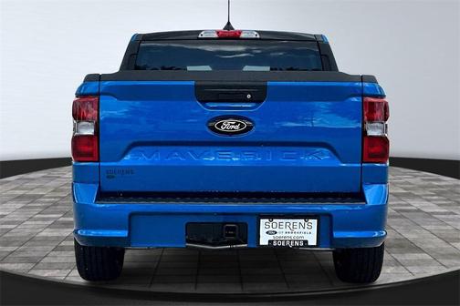 2025 Ford Maverick Lobo Standard
