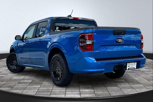 2025 Ford Maverick Lobo Standard