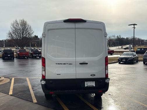 2026 Ford Transit-250 Base