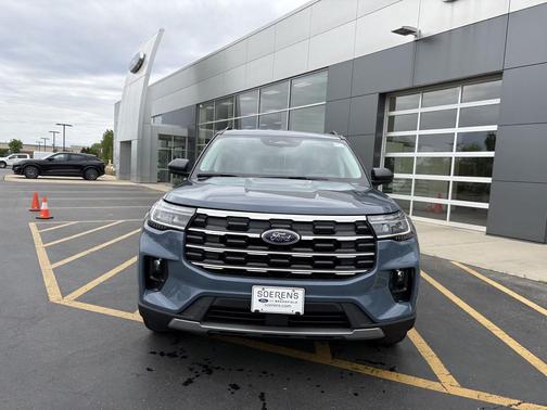 VAPOR BLUE 2026 Ford Explorer Active
