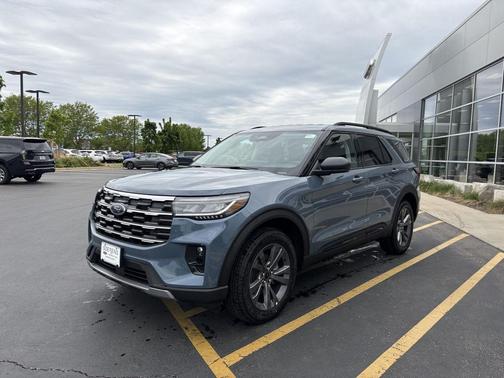 VAPOR BLUE 2026 Ford Explorer Active