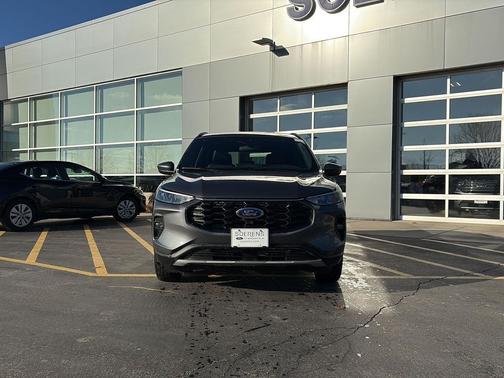 2026 Ford Escape ST-Line Select