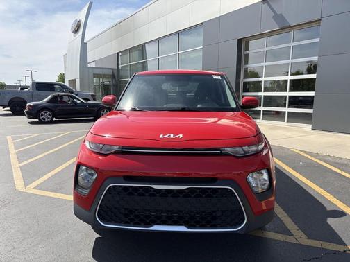 Inferno Red 2022 Kia Soul LX