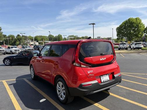 Inferno Red 2022 Kia Soul LX