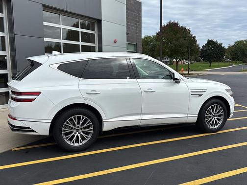 Alta White 2026 Genesis GV80 2.5T