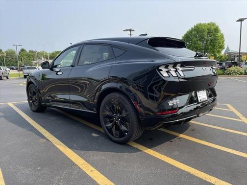 2025 Ford Mustang Mach-E GT