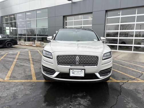 2020 Lincoln Nautilus Reserve