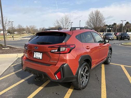 Sun Blaze Pearl 2024 Subaru Crosstrek Premium