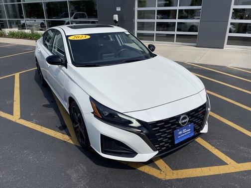 2023 Nissan Altima SR Intelligent AWD