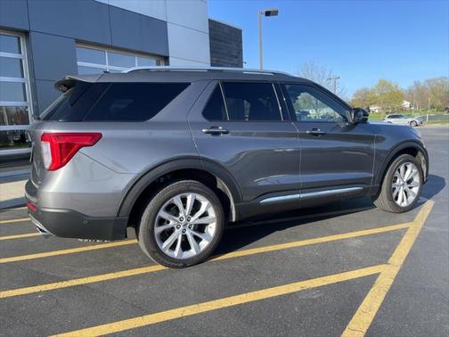2022 Ford Explorer Platinum