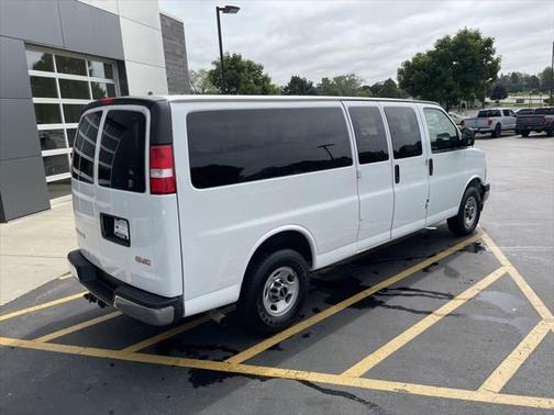 2017 GMC Savana 3500 LT