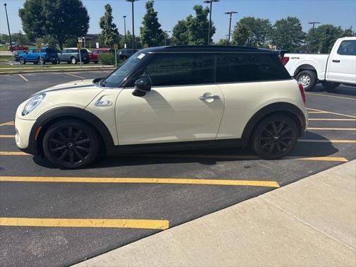 2017 MINI Hardtop Cooper S