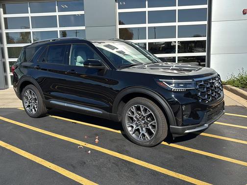 Agate Black Metallic 2027 Ford Explorer Platinum