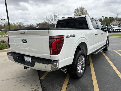 STAR WHITE METALLIC TRICOAT 2026 Ford F-150 Lariat