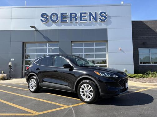 AGATE BLACK METALLIC 2021 Ford Escape SE