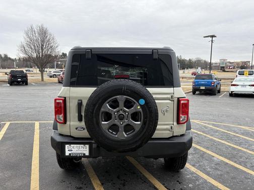 DESERT SAND 2026 Ford Bronco Big Bend