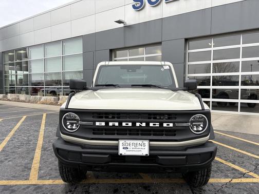 DESERT SAND 2026 Ford Bronco Big Bend