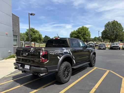 SHELTER GREEN 2026 Ford Ranger Raptor