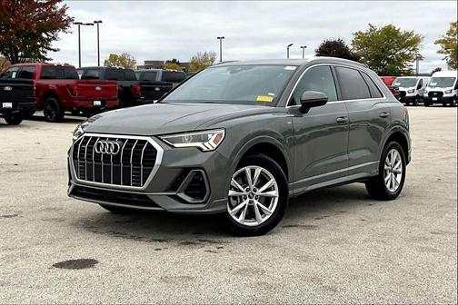 2023 Audi Q3 Premium 45 TFSI S line quattro Tiptronic