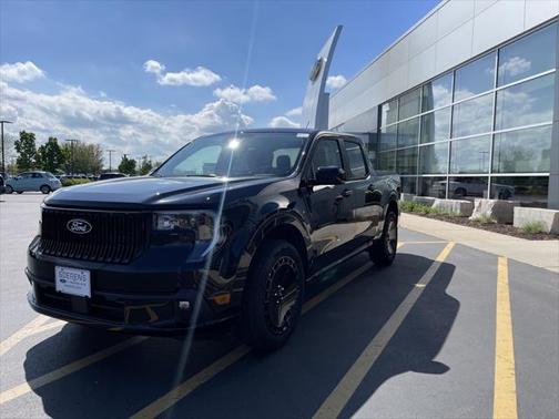 2025 Ford Maverick Lobo Standard
