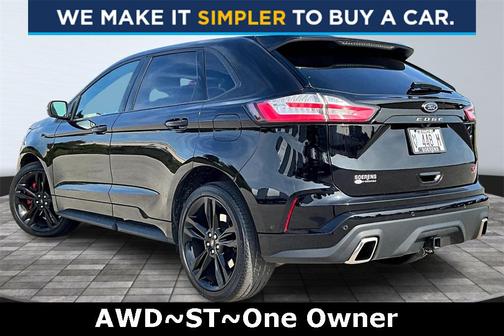 2022 Ford Edge ST