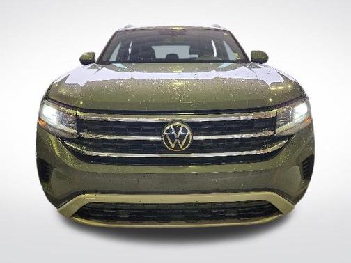 Gray 2021 Volkswagen Atlas Cross Sport 2.0T SE w/Technology 4MOTION