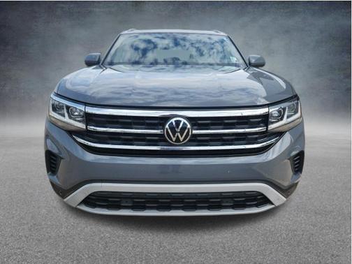 Gray 2021 Volkswagen Atlas Cross Sport 2.0T SE w/Technology 4MOTION