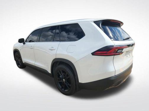 Pearl 2025 Toyota Grand Highlander Limited
